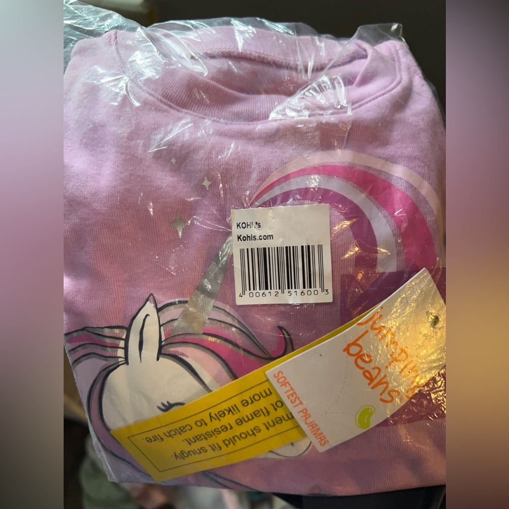 Brand new 3T pajamas